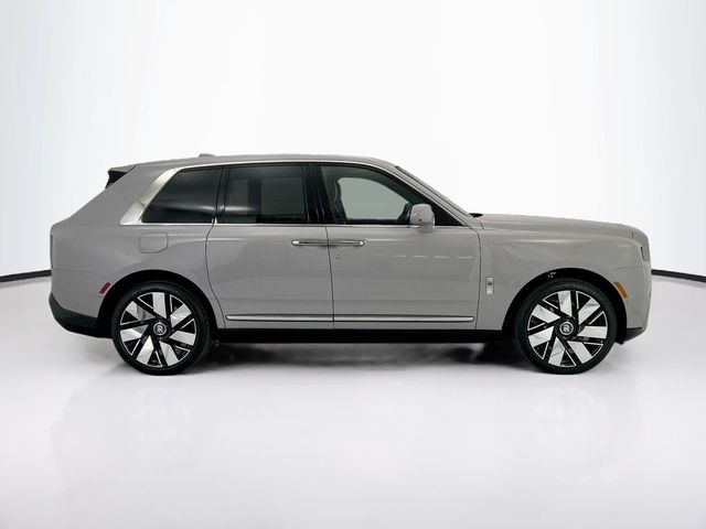 2027 Rolls-Royce Cullinan Sport Utility - 23028958 - 3