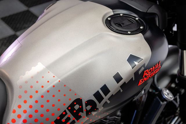 2027 ROYAL ENFIELD GUERRILLA 450 APEX ABS SPORTY SCRAMBLER!! - 23066445 - 13