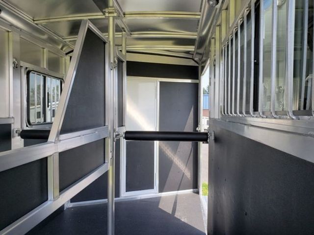 2027 Shadow 2 Horse Kingmate Straight Load with Side Ramp  - 23044376 - 7
