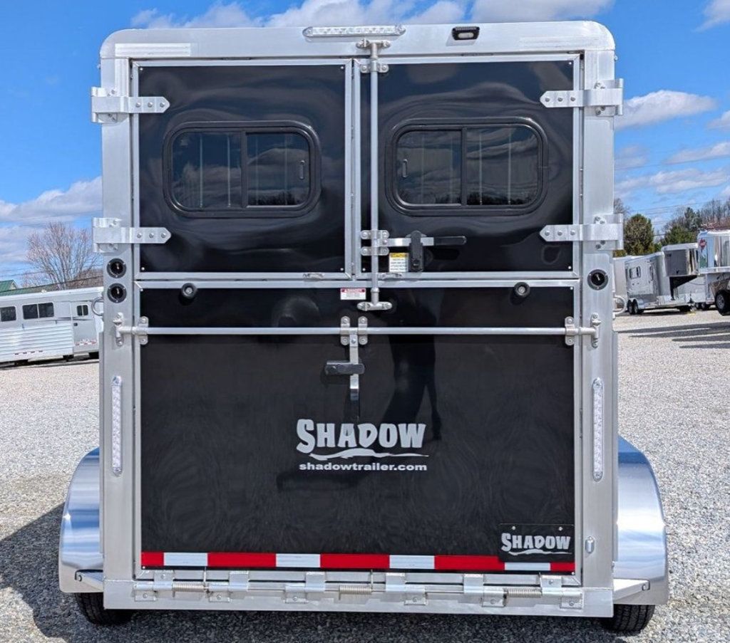 2027 Shadow 2 Horse KingPro Straight Load w/ Queen Tack  - 23080891 - 3