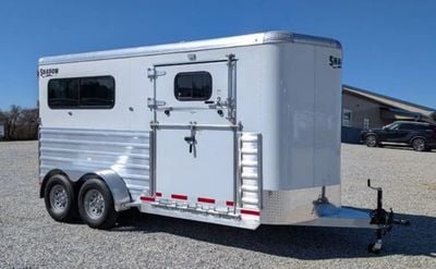 2027 Shadow 2 Horse KingPro Straight Load with Side Ramp