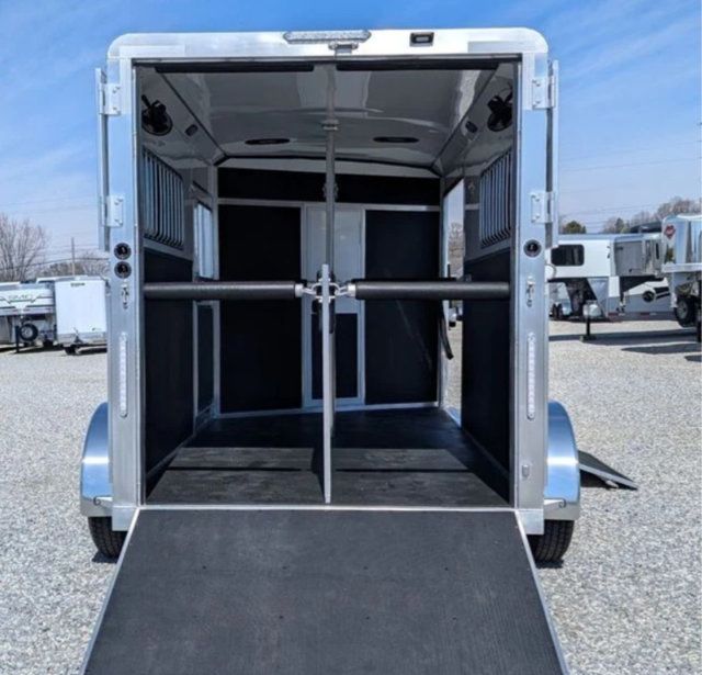 2027 Shadow 2 Horse KingPro Straight Load with Side Ramp  - 23044378 - 6