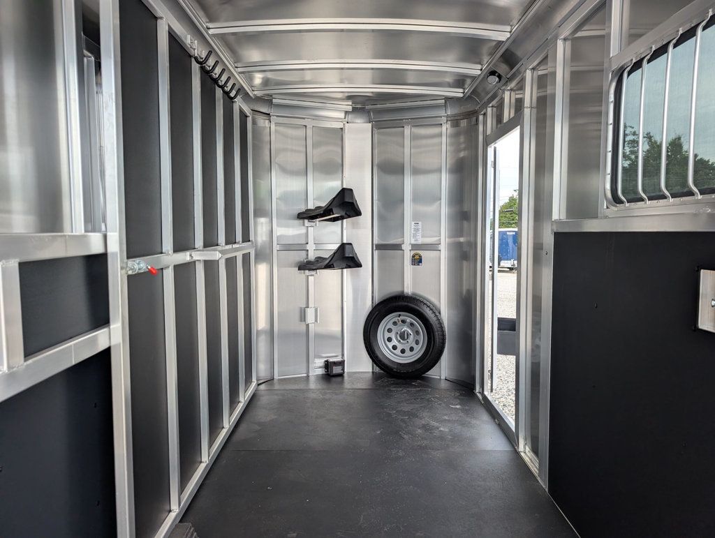 2027 Shadow 2 Horse Slant StableLite Deluxe  - 23074969 - 7