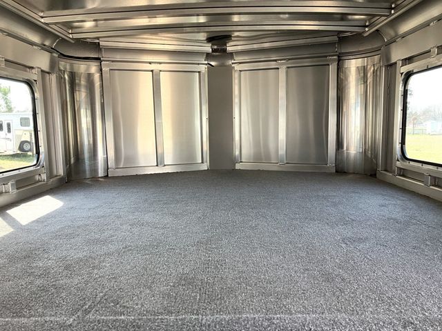 2027 Shadow 2+1 Straight Load with Box Stall  - 23058336 - 5