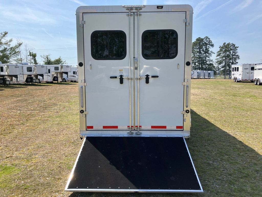 2027 Shadow 2+1 Straight Load with Box Stall  - 23088169 - 8