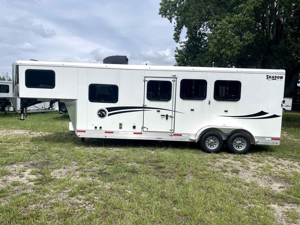 2027 Shadow 3 Horse Slant 7' Living Quarters  - 23059270 - 1