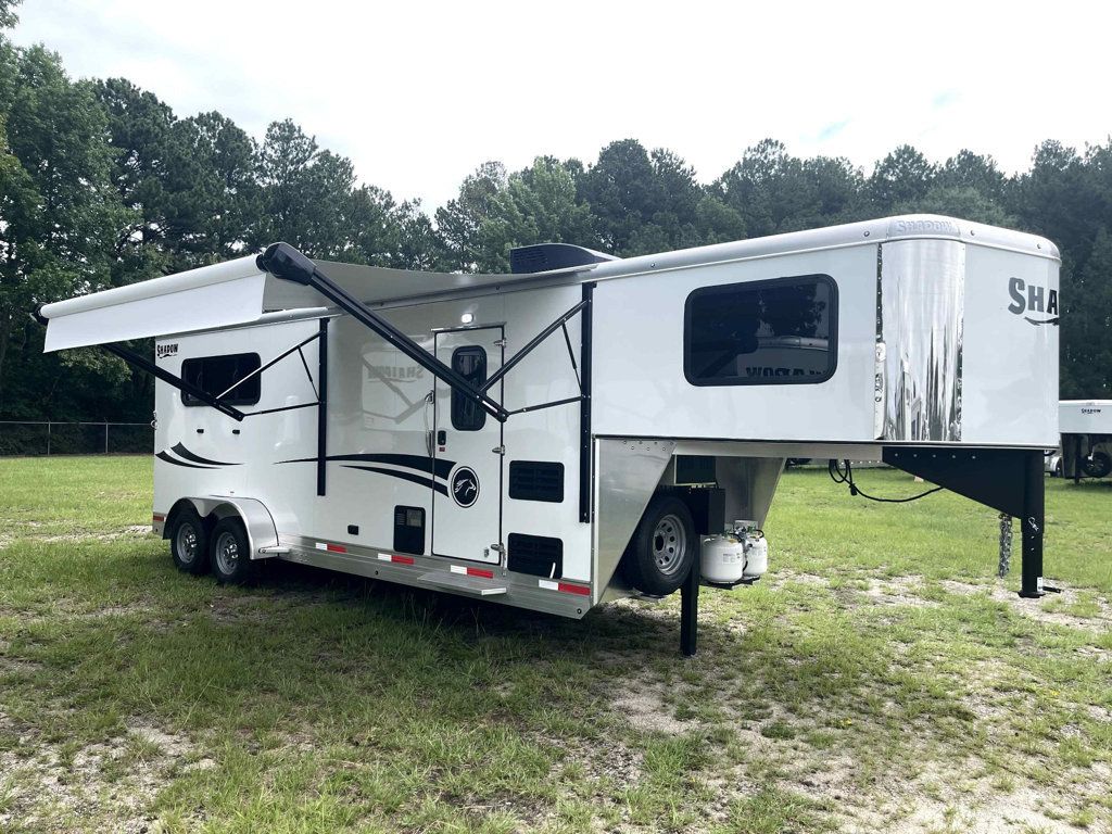 2027 Shadow 3 Horse Slant 7' Living Quarters  - 23059270 - 4
