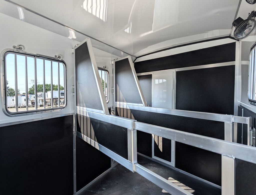 2027 Shadow 3 Horse Slant 9' Living Quarters with Slide  - 23099585 - 5