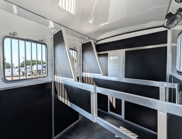 2027 Shadow 3 Horse Slant 9' Living Quarters with Slide  - 23099585 - 5