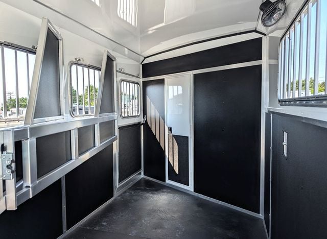 2027 Shadow 3 Horse Slant 9' Living Quarters with Slide  - 23099585 - 7