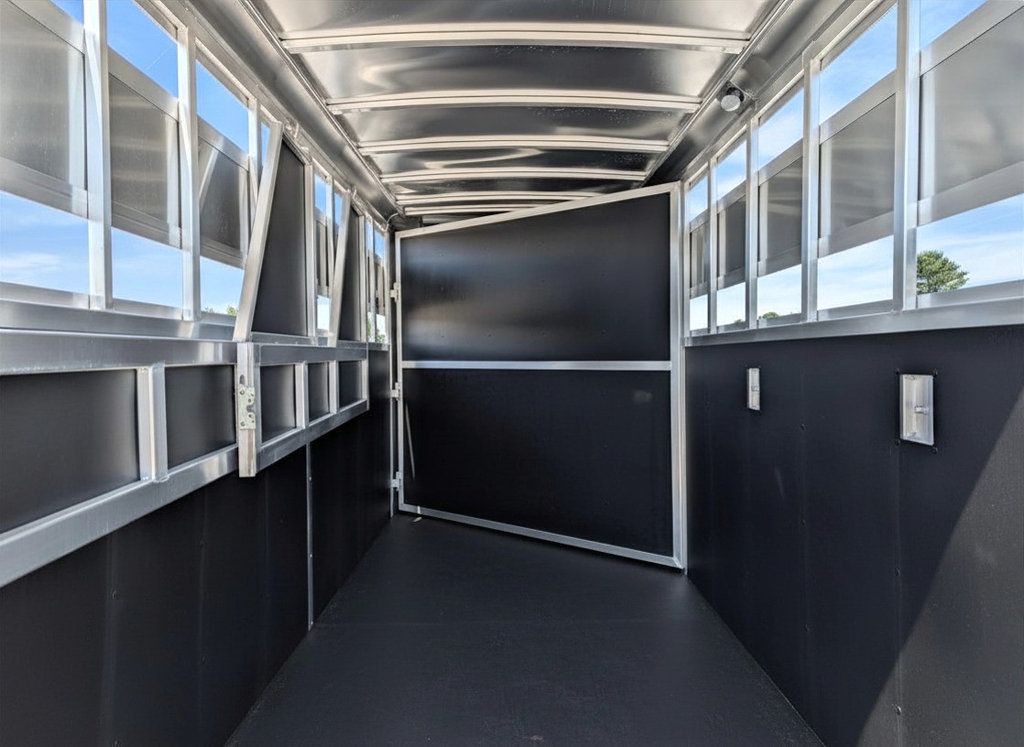 2027 Shadow 3 Horse Slant StableLite  - 23037894 - 6