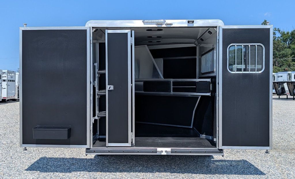 2027 Shadow 3 Horse Slant SuperWide 10'6 Living Quarters  - 23092331 - 5