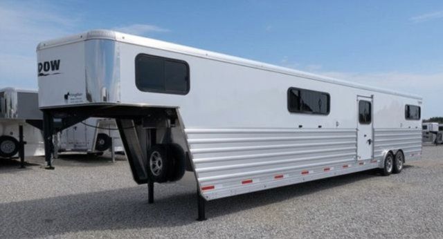 2027 Shadow 6 Horse Head to Head with King Tack & Side Ramp  - 23038787 - 4