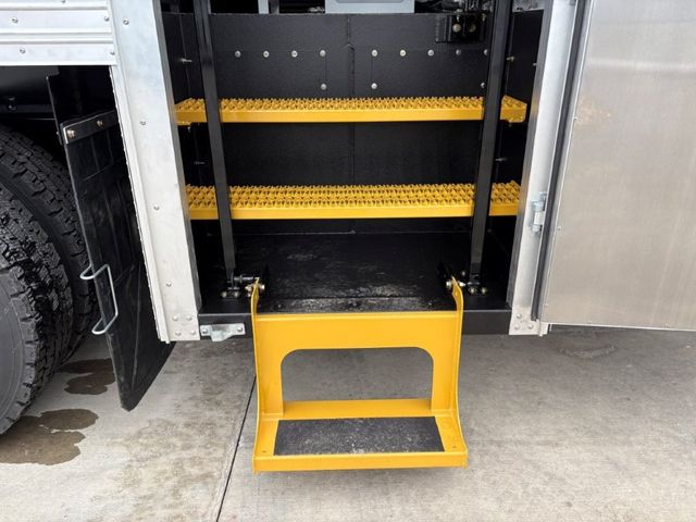 2027 Stellar Lube Truck PM Lube Service Truck - 23068099 - 10