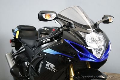 2027 Suzuki GSX-R750 - JS1GR7MA6V7100208