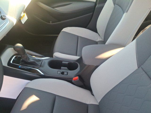 2027 Toyota Corolla LE - 23098375 - 21