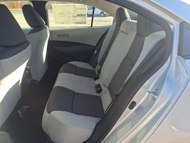 2027 Toyota Corolla LE - 23098375 - 22