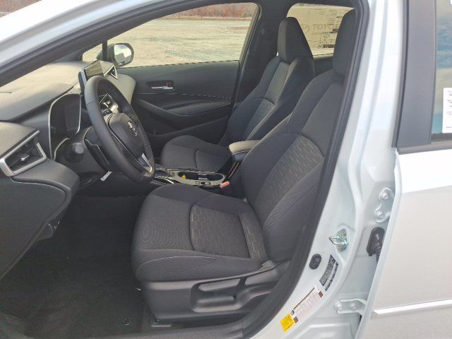 2027 Toyota Corolla Hatchback SE - 23098378 - 11