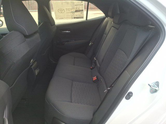 2027 Toyota Corolla Hatchback SE - 23098378 - 21