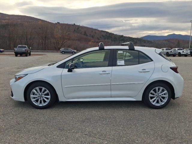 2027 Toyota Corolla Hatchback SE - 23098378 - 3