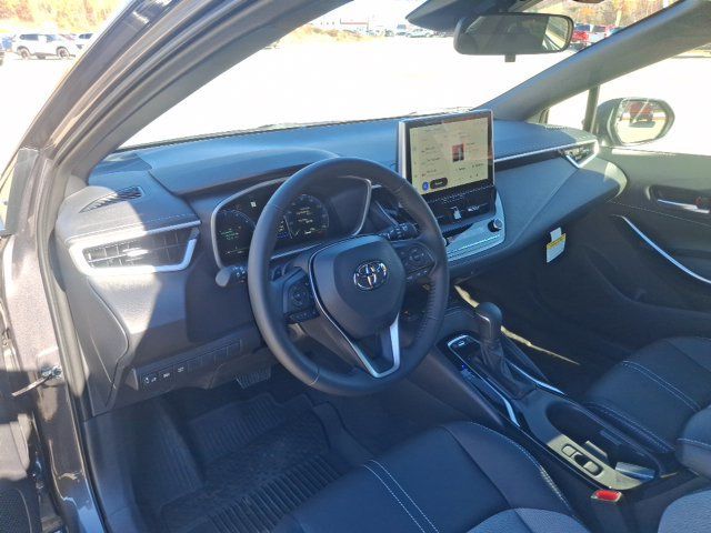 2027 Toyota Corolla Hatchback XSE - 23098377 - 13