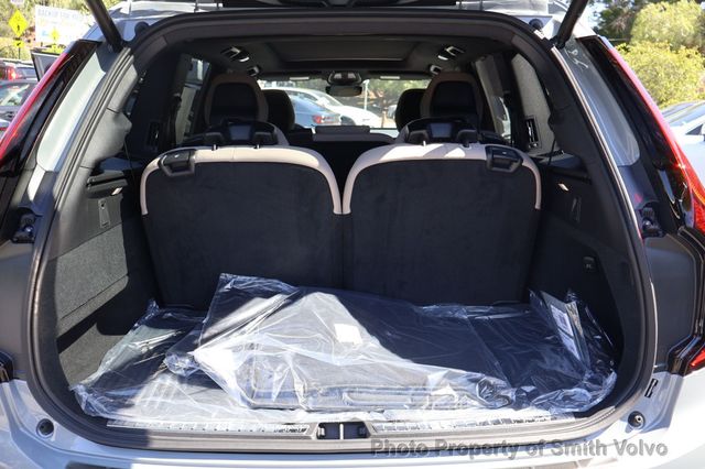 2027 Volvo XC90 B6 PLUS  - 23072182 - 13