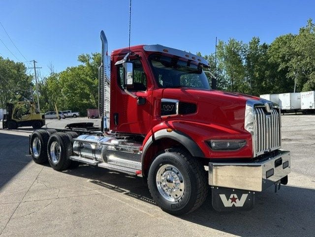2027 Western Star 49X 2027 WESTERN STAR 49X MICHIGAN SPECIAL - 23035652 - 2
