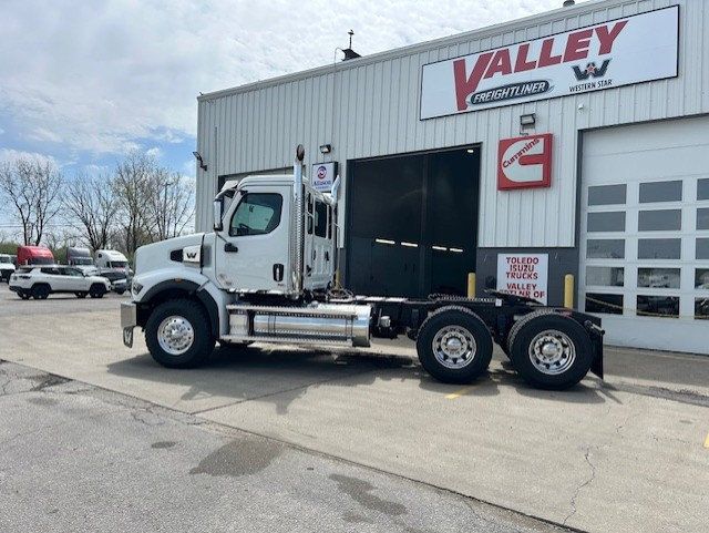 2027 Western Star 49X 2027 WESTERN STAR 49X MICHIGAN SPECIAL - 23042511 - 6