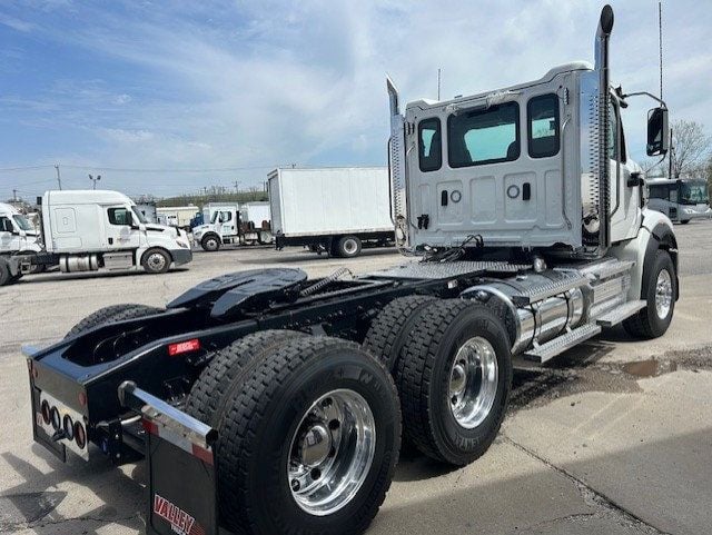 2027 Western Star 49X 2027WESTERN STAR 49X MICHIGAN SPECIAL - 23016979 - 3