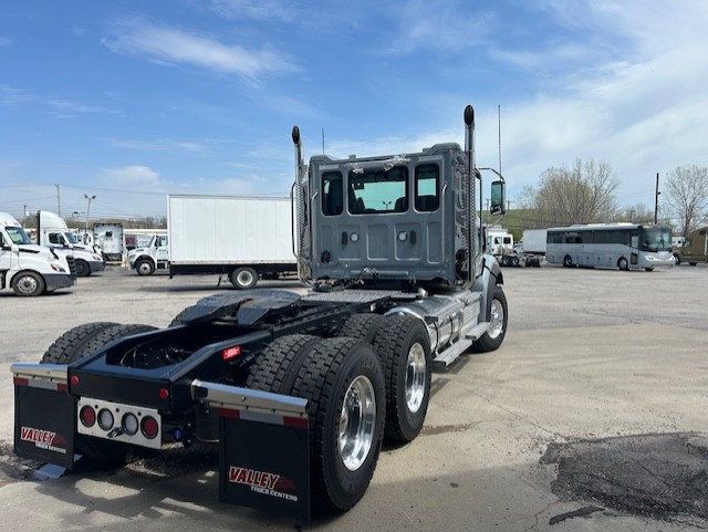 2027 Western Star 49X 2027WESTERN STAR 49X MICHIGAN SPECIAL - 23017151 - 4