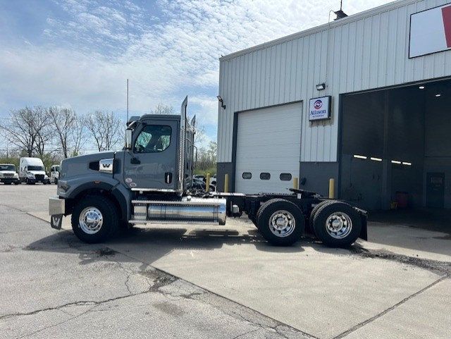 2027 Western Star 49X 2027WESTERN STAR 49X MICHIGAN SPECIAL - 23017151 - 7