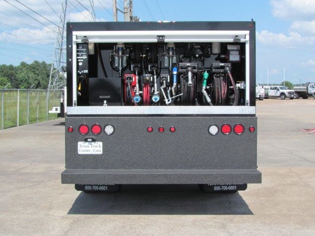 0 TTC Fuel - Lube - Truck  - 21867442 - 12