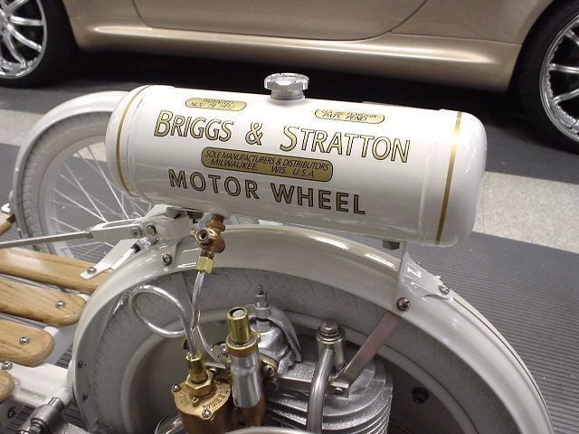 1920 Briggs and Stratton FLYER  - 907594 - 12