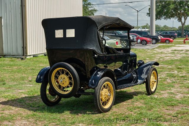 1924 Ford Model T  - 22499871 - 4