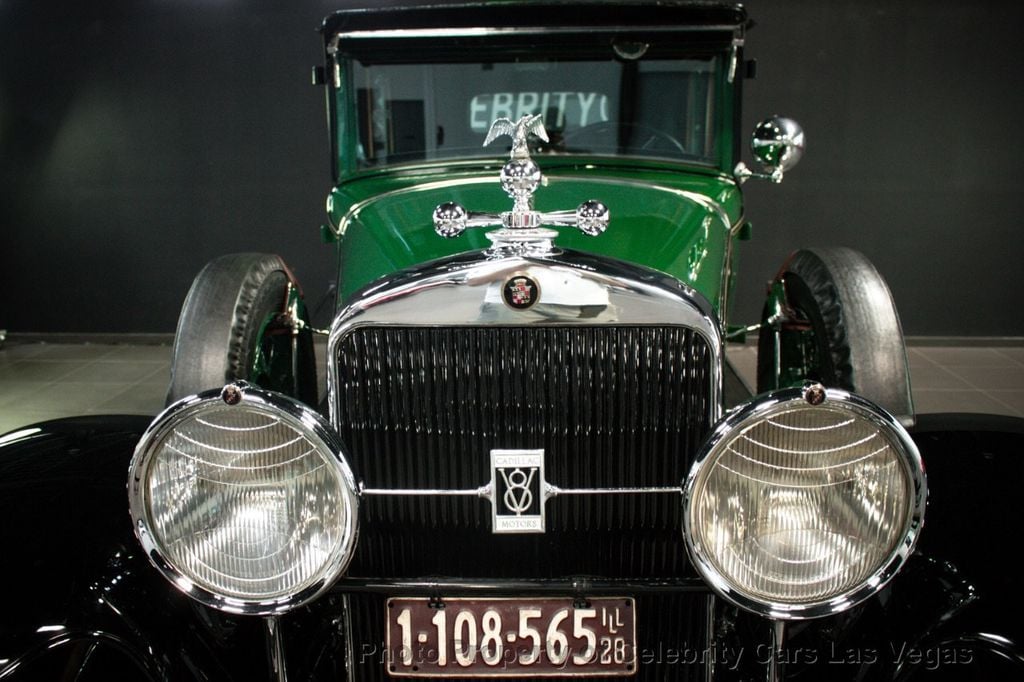 1928 Cadillac Al Capone's bulletproof Town Sedan  - 18065532 - 15