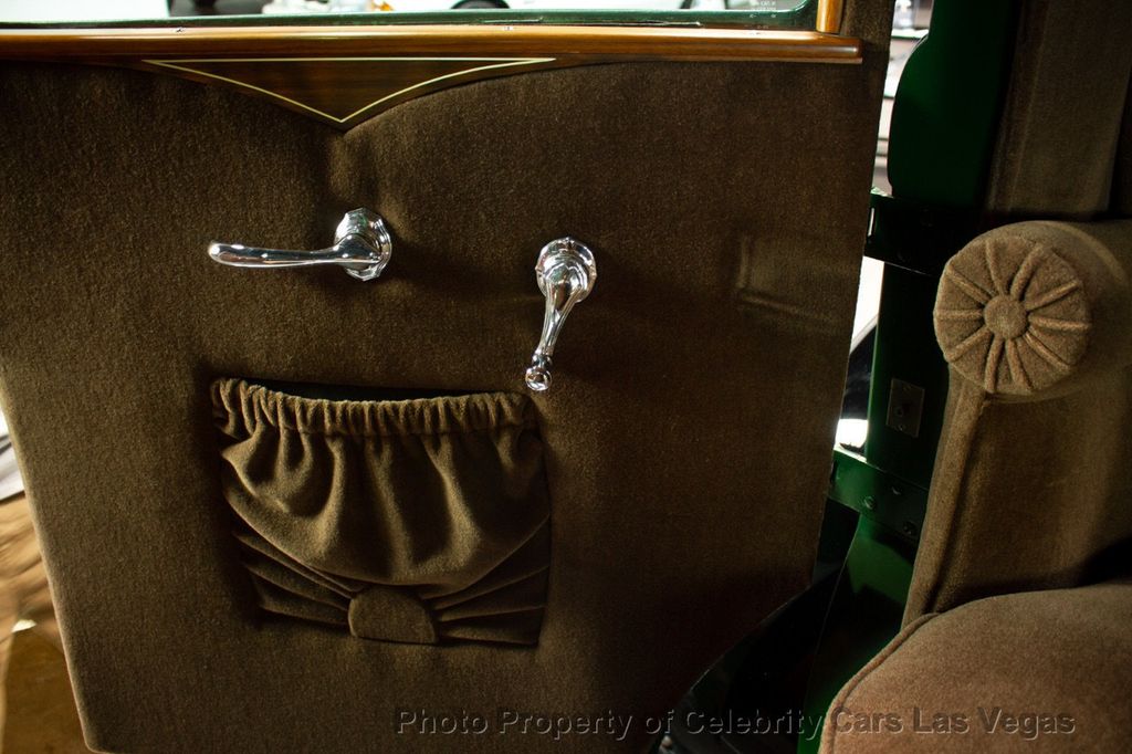 1928 Cadillac Town Sedan Al Capone's Bulletproof Sedan  - 18065532 - 63