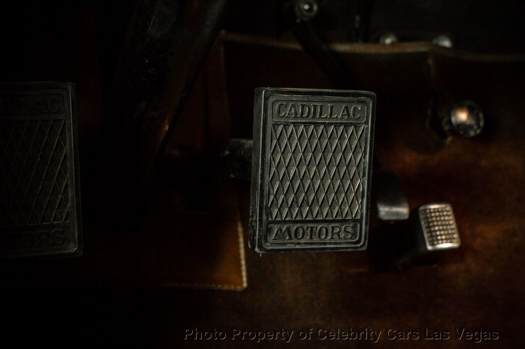 1928 Cadillac Town Sedan Al Capone's Bulletproof Sedan  - 18065532 - 81