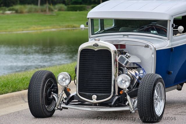 1930 Ford Model A Sedan HOT ROD - 22592277 - 23