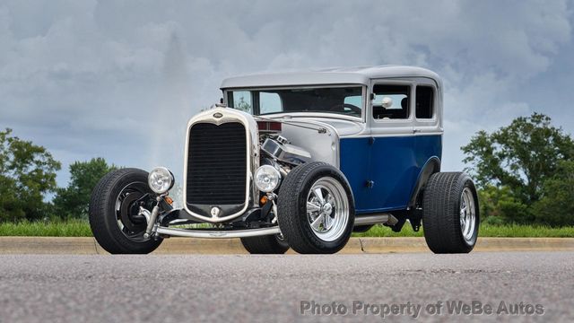 1930 Ford Model A Sedan HOT ROD - 22592277 - 35