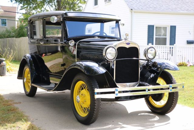 1930 Ford Model A Touring  Sedan - 16880579 - 8