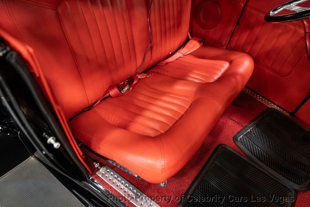 1931 Ford Roadster Steel Body, 350 V8  - 22788026 - 32