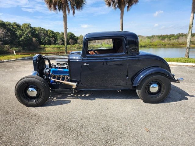 1932 Ford 3 Window Coupe For Sale - 22339248 - 4