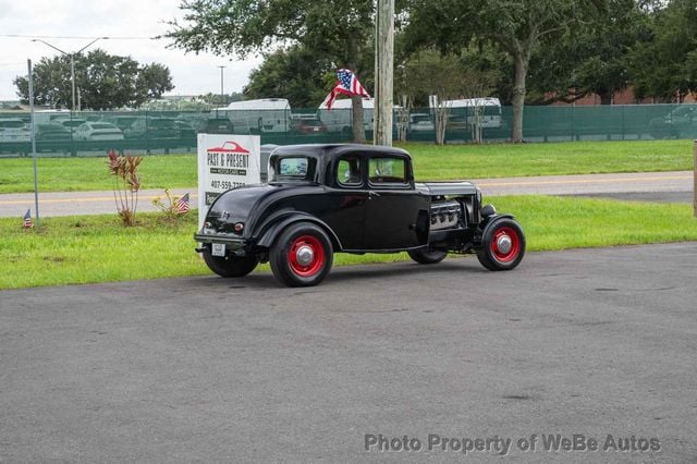 1932 Ford Coupe Big Block V8, Classic Hot Rod - 22925804 - 24
