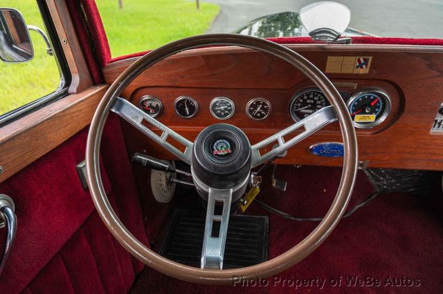 1932 Ford Coupe Big Block V8, Classic Hot Rod - 22925804 - 49