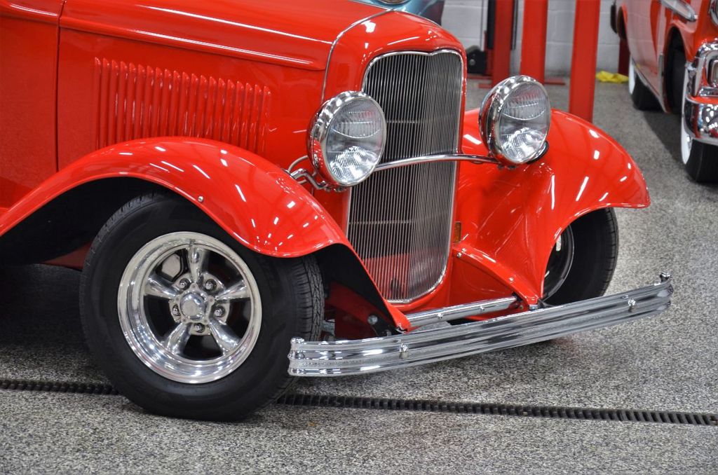 1932 Ford Custom Deuce Coupe  - 21768699 - 17