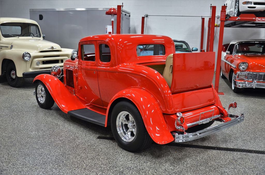 1932 Ford Custom Deuce Coupe  - 21768699 - 2