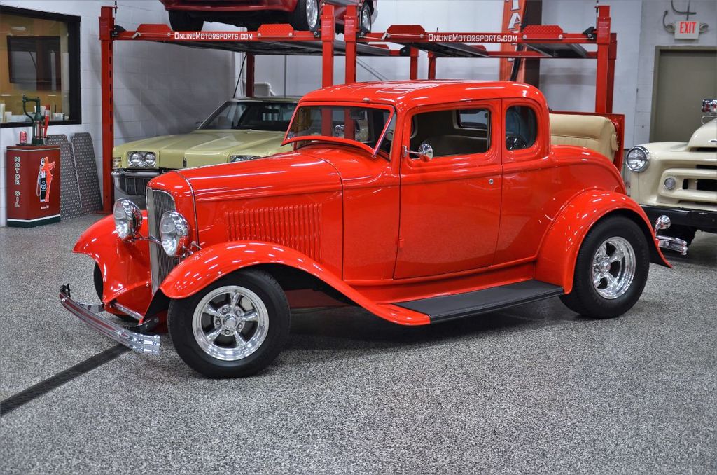 1932 Ford Custom Deuce Coupe  - 21768699 - 52