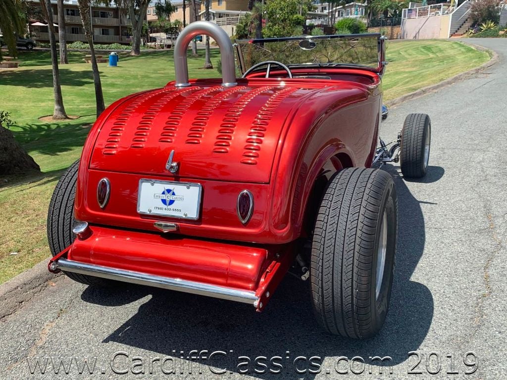 1932 Ford Hi Boy Roadster  - 19138228 - 44