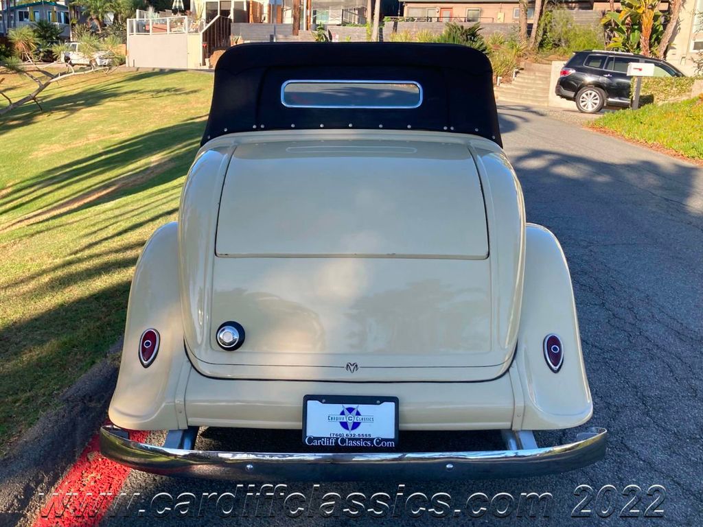 1933 Dodge 8 Convertible Coupe  - 21651020 - 27