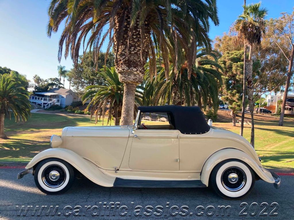 1933 Dodge 8 Convertible Coupe  - 21651020 - 30